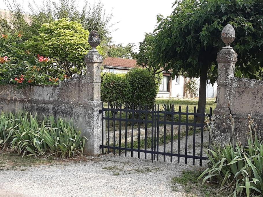 Les Annexes Villa Verdun-sur-le-Doubs Bagian luar foto